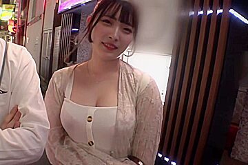 0002359_18歳の巨乳ムッチリニホンの女性が素人ナンパエロ行為
