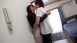 0002890_スレンダーの日本人女性が鬼ピスされるSEX