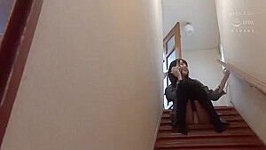 02610,A bitch is fully exposed during sex!