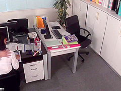 02A0124-Sexually harassing a mature office lady in an office alone