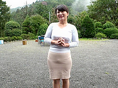 06H2023-Mature woman encouraging premature ejaculation cock