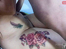 18-year-old girl has some delicious movements on her 's cock - PissVids
