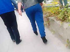 2 Blonde Milf Booty HD