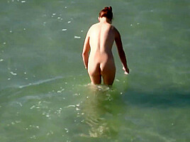 2 Nude Friend