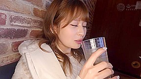 「彼氏がかまってくれなくて寂しい…」親友の彼女から相談→今だけ《彼氏彼女》の関係で交わる最初で最後の夜。【まい/23歳/美容師】