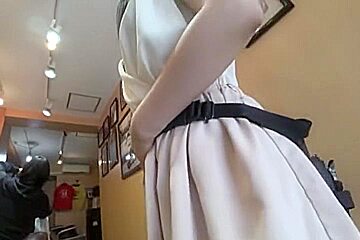 230319美容師のエロ店員とエッチな行為c1