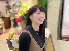 230418ホイホイついてきた巨乳と性交e