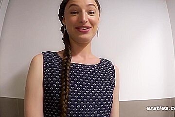 4 Sexy Babes Enjoy Lesbian Fun With The Fucking Machine