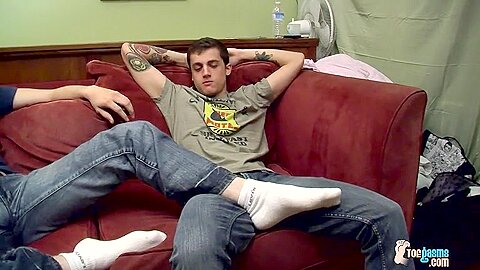A Well Rewarded Foot Wank - Bryce Corbin And Chris Porter