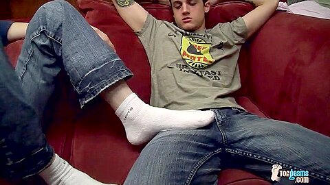 A Well Rewarded Foot Wank - Bryce Corbin And Chris Porter