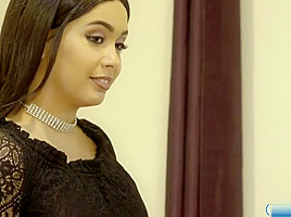 Aliyah Hadid Baned By Huge Black Dick