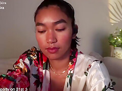 Amateur Asian Webcam Strip Masturbation