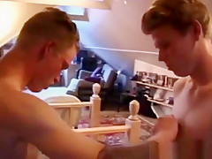 Amateur Foursome Nipple Biting Sex Orgy