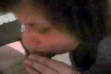 Amateur oral porn with a granny that missed the taste of a dick