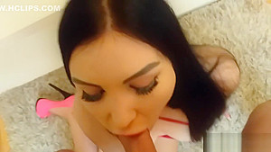 Amazing Brunette Gives Blowjob, Facial Cumshot - Amateur Couple