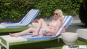 Anal-obsessed Lexi Demands The Full Service Treatment 13 Min