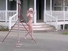 Another Naked Pussy Walker - Nakedgord