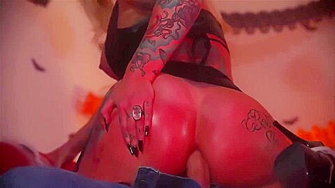 Ashley More Meidenvanholland Bbc Halloween