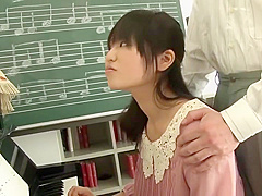 Asian schoolgirl 18+ Tries Sex