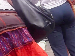 Ass 29 - MILF large butt VPL