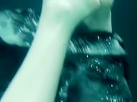 Audrey Lords underwater blowjob