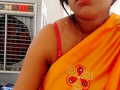 Aunty Ne Sapne Mein Bete Ka Lund Chus Rahi Hai