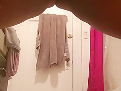 BBW ebony milf plays with pussy