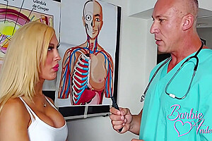 Barbie Anderson Trans Argentina Visita Al Dr Chafa 8 Min