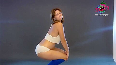 Battle Of The Boobs 102