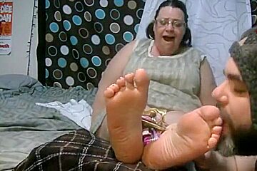 Bbw Violet Hazard Feet tickled
