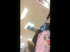 Beautiful Milf with Thong (upskirt) +Face