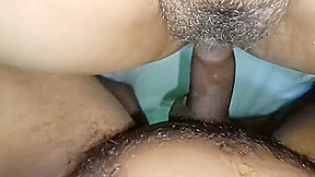 Bhabhi Ki Hairy Chut Ki Closeup Chudai