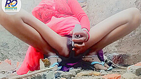 Bhabhi Saree Show