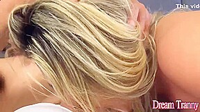 Blonde Tranny Gets Double Penetrated Deep Inside Her Ass With Amanda Fialho