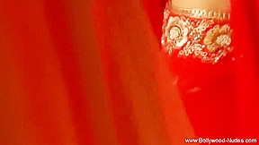 Bollywood Brunette Babe Loves The Spotlight Making Fun