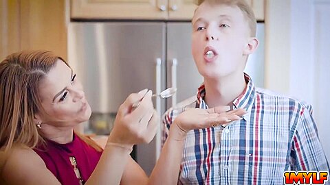 Bon Appetit Step mom Serves Cum Glazed Chikken For Dinner