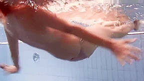 Bouncing boobs underwater