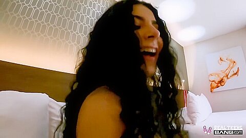 Brazilian teen 18+ Eats Her Creampie