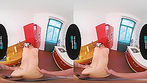 Breakfast Surprise - VirtualRealGay