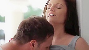 Brunette Vanda Lust in porn scene