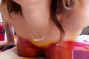 Brunette babe Melissa fucks her bf covered in body paint