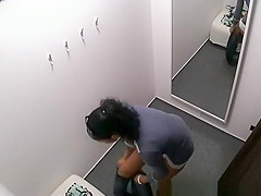 Brunette chick with nice body spied in change room