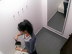 Brunette chick with nice body spied in change room