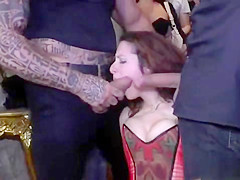 Brunette gets group facial in public