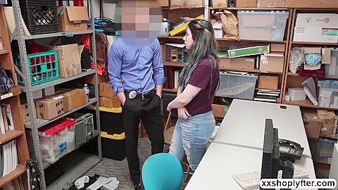 Busty Shoplifter Fucks Her Stepdad Officer With Amilia Onyx