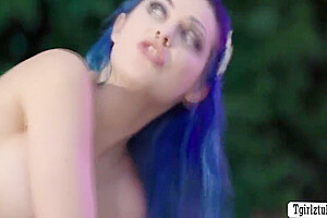 Busty Ts Mermaid Fucks Jewelz Blus Pussy 6 Min