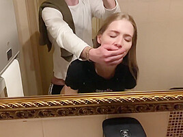 Californiababe - Quick Fuck In The Gym  Risky Public Se