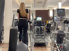 Californiababe - Quick Fuck In The Gym  Risky Public Se