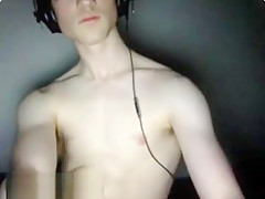 Canadian Boy 19 Yo
