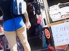 Candid Booty 128